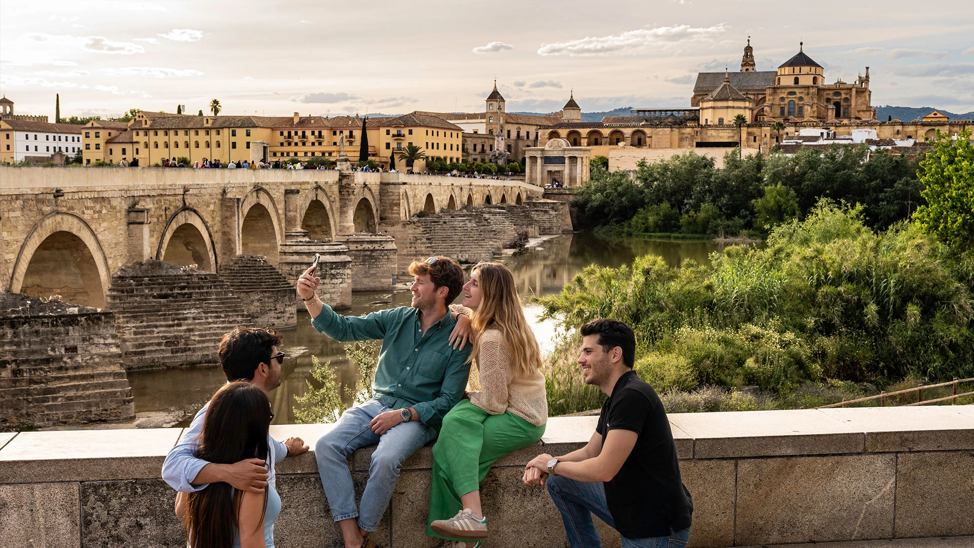 Córdoba Full-Day Experience by High-Speed Train